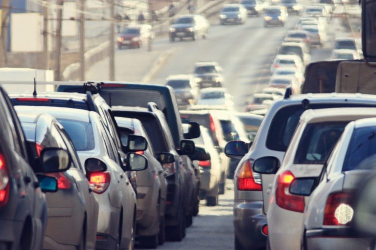 Las mujeres tienen un 17% más de riesgo de morir en un accidente de tráfico
